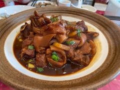 -侬佳蒸菜馆(听潮店)