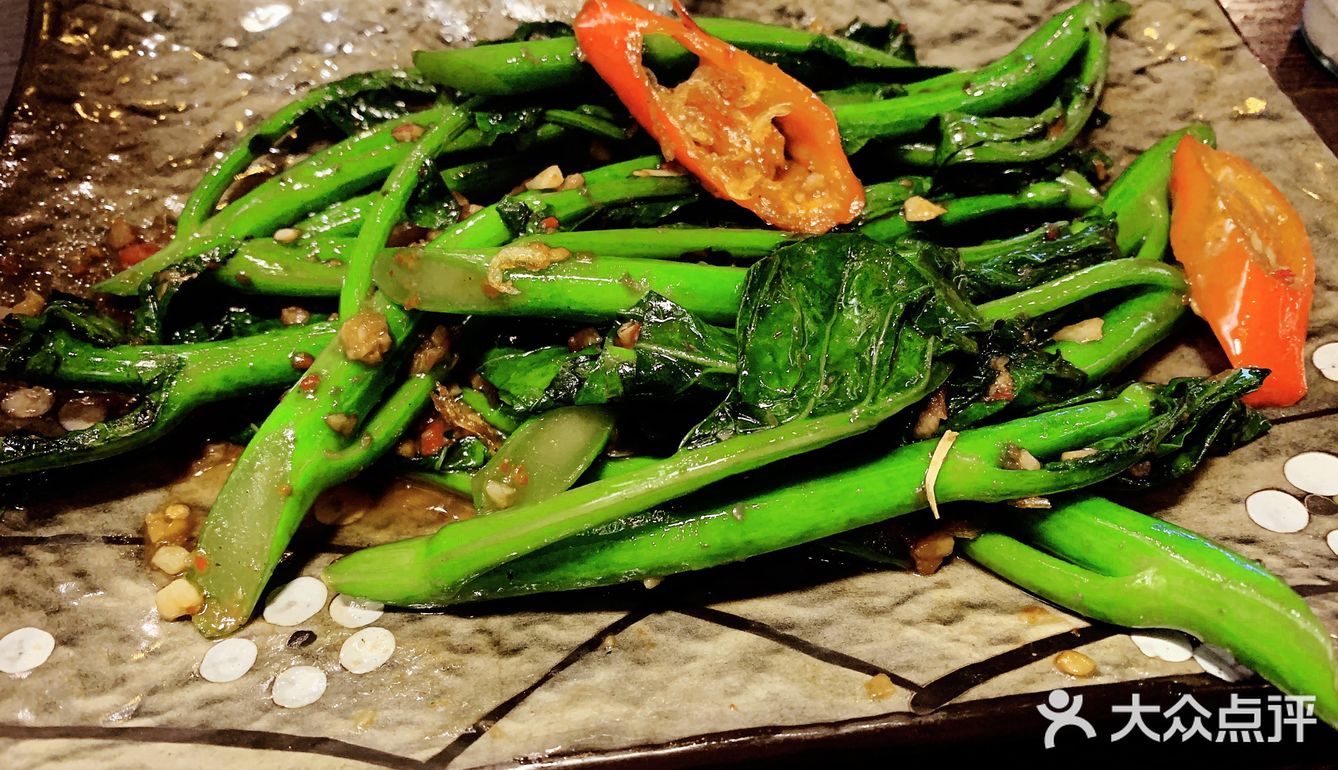 鸡肉质量一般，味道一般，面包皮有点小惊喜，吃起来脆脆的