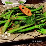 鸡肉质量一般，味道一般，面包皮有点小惊喜，吃起来脆脆的