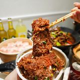 统一街这家开了20年的老店，再多人排队也要吃