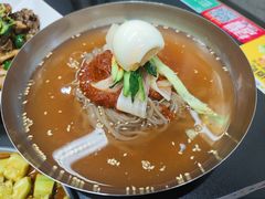 -许哥东北烧烤·铁丳烤串·宫后夹肉(繁花中心店)