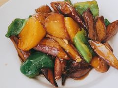 -关东小磨东北菜(上海长风大悦城店)