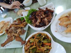 -青岛锅贴(四流中路店)