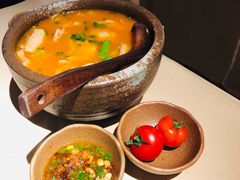 苗家酸汤鱼-山石榴·贵州菜(丰盛里店)