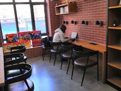 -新华书店(永安路店)
