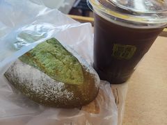 冰美式-TIMO COFFEE 阿拉校园面包