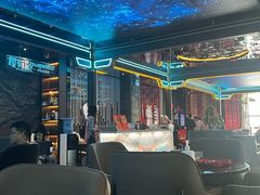 -屋有岛沉浸游戏旗舰店(中山公园店)