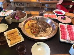 -大龙辣火锅·龙虾·烧烤(湖滨新天地店)