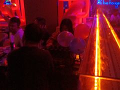 -古吉拉酒吧·蒲seven蹦