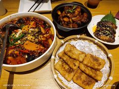 -峨嵋小镇·川菜(勒泰中心店)