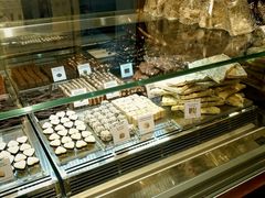 面包甜点陈列柜-VENCHI 闻绮(北京国贸商城店)