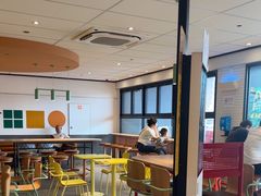 -麦当劳(南汇车市店)