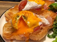 -Common Table · Brunch & Coffee