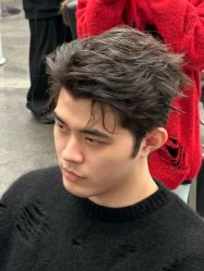 -藤野造型烫发染发