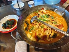 -富正毅三下锅·湘西韵味(天门山索道店)