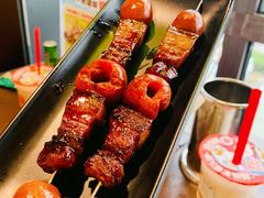 -曼听小寨海鲜烧烤·大连辣炒大王(盖州街店)