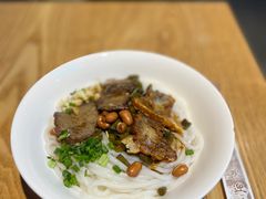 -牛八宝桂林米粉(八里庄店)