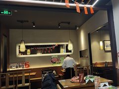 -呷哺呷哺(松北万象汇店)