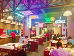 -卤校长重庆火锅(国兴店)