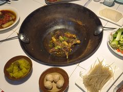 -茸梅路右拐龙虾-农家菜(松江店)
