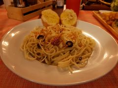-Chalita Cafe & Restaurant