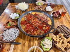 -正南齊北重庆老火锅(光华村直营店)