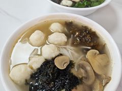 -老滕家过桥米线(金鱼胡同店)