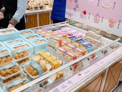 -乐兹薇尔(海宁爱琴海购物公园店)