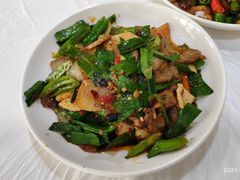 -乡土特色.冷锅鱼.牦牛肉汤锅