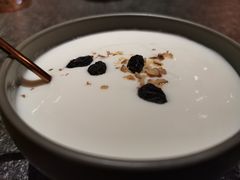 原始酸奶-丝路金桃·新疆菜(徐汇店)