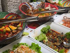 -四囍码头海鲜烧烤自助火锅(外滩南京东路悦荟广场店)