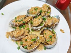 -岛中岛·海鲜大排档·万宁老字号(东澳店)