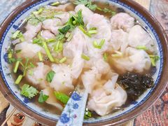 招牌野馄炖-老谢野馄饨(延安路店)