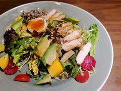 香煎鸡胸肉沙拉-山葵家居酒屋(天目里店)
