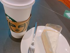 -星巴克(上海虹桥新天地二店)