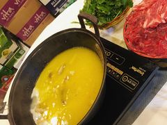 -鲜入围煮花胶鸡海鲜火锅