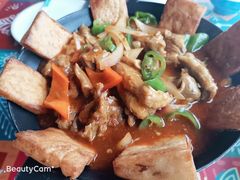 喀什馕包肉-楼兰古丽新疆菜(钟楼景观店)