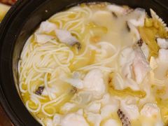 -九锅一堂酸菜鱼(新南凯德直营店)