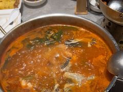 -野山舂·贵州现舂酸汤牛肉(民生路店)