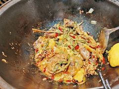 -玺炖·中国铁锅炖(南京东路店)