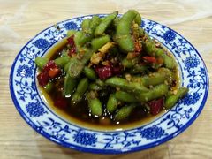 -江城燕子大排档(江汉路步行街店)