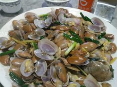 -四川小胡子海鲜(丁村万人海鲜广场店)