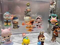 -泡泡玛特POPMART(侨福芳草地店)