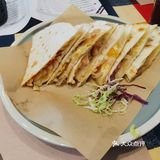 这家店去了很多次了，这次点了我最喜欢的的红茶跟玉米汤