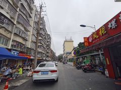 -凤张螺蛳粉·爽口粉(跃进路总店)