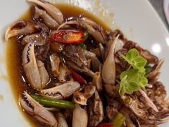 -新天明砂锅鱼头煲