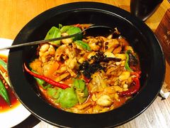 -云海肴·汽锅鸡·云南菜(天山百盛优客店)