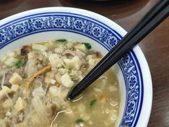 -崇德楼水盆牛羊肉泡馍馆(文艺路店)