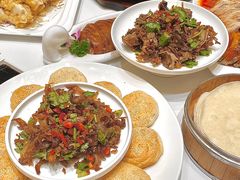 -梅利汴京烤鸭•开封豫菜地标店(东大街店)