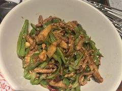 青椒面筋肉丝-517烧烤·龙虾·海鲜大排档(万象都荟店)